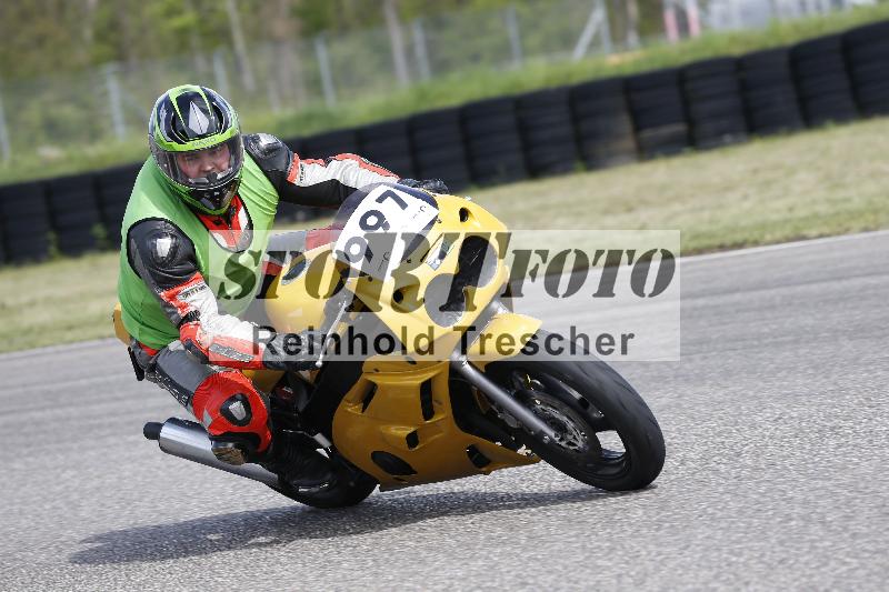 /Archiv-2025/07 19.04.2025 Speer Racing ADR/Instruktorentraining/997